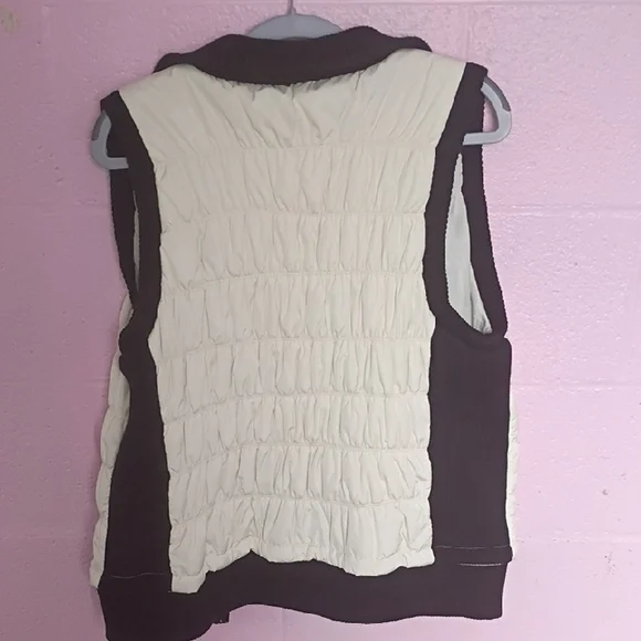 Black Rivet Women's Black and Cream Vest - Picture 4 of 4